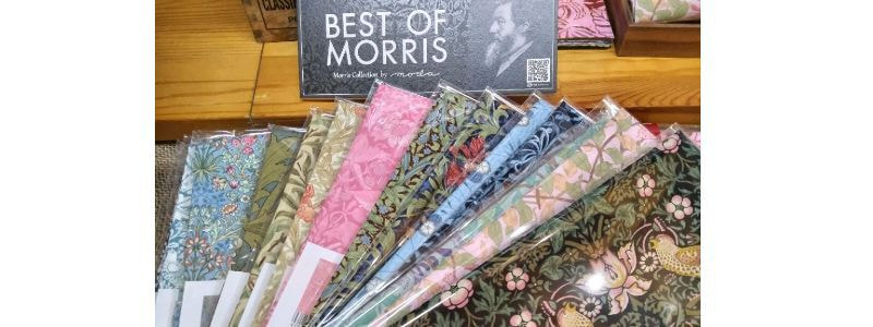 大人気【BEST OF MORRIS】カット生地： 25cm x 55cm / 50cm x 110cm